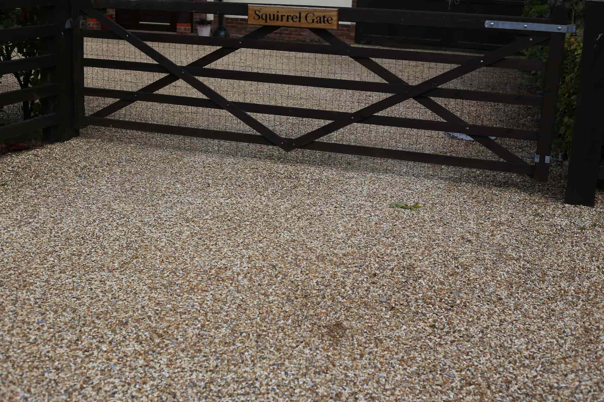 Expert gravel driveway installers Caterham